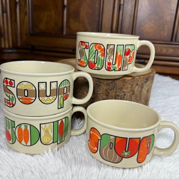 Vintage Set of 4 Vegetable Soup Bowl Stoneware Mugs - Picture 2 of 14